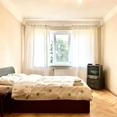On Garmatna Apartment *